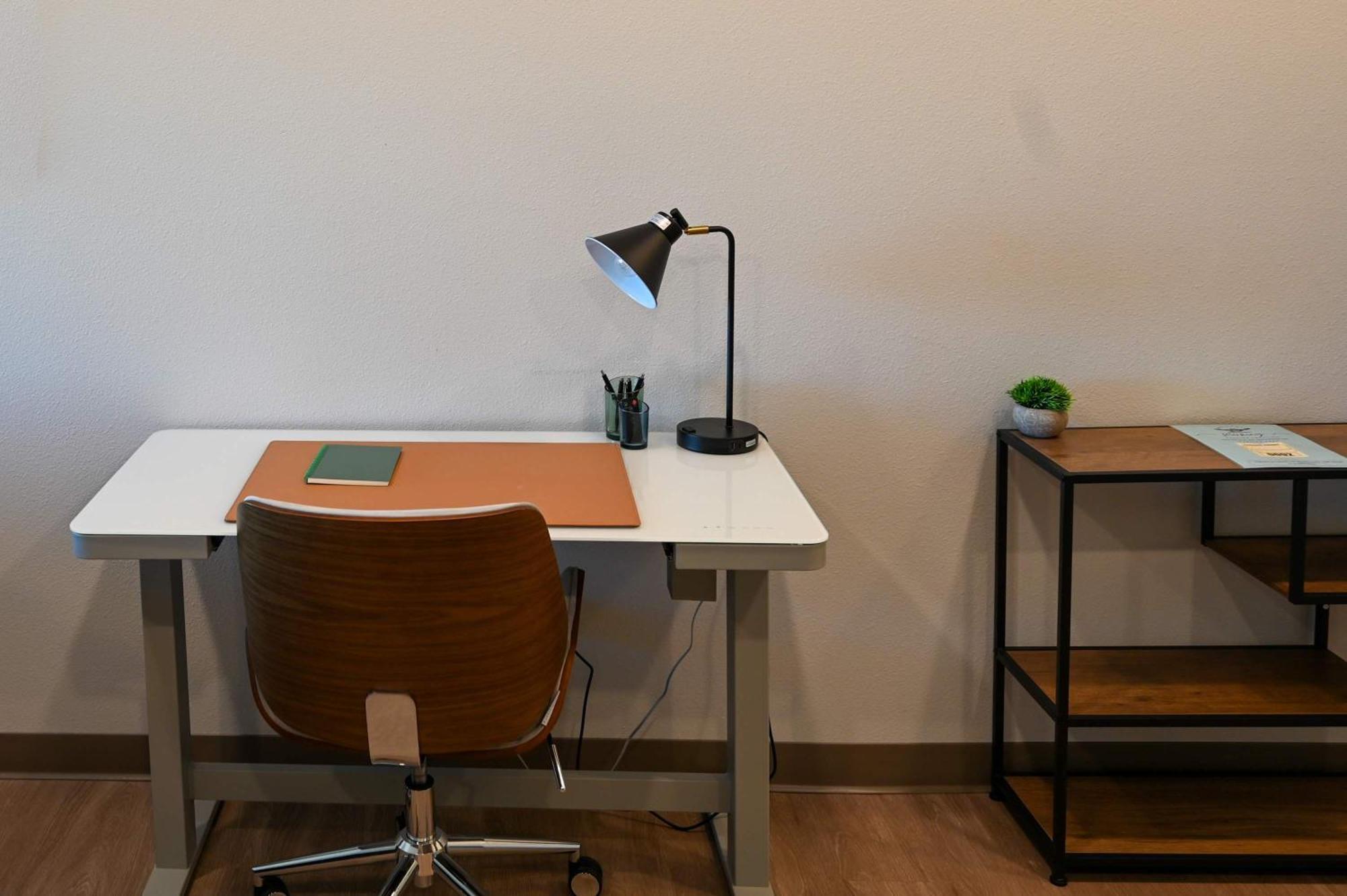 2 Bedroom Brand New Apartment Near Mayo, Park Free ロチェスター エクステリア 写真