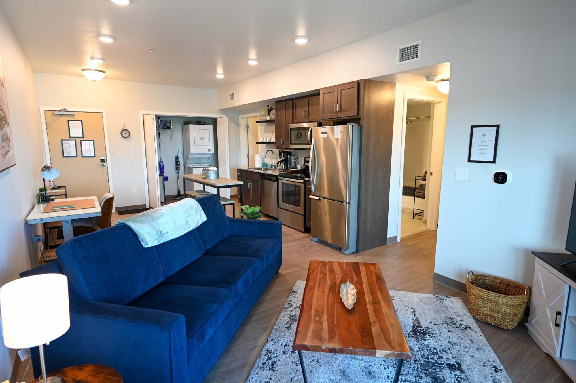 2 Bedroom Brand New Apartment Near Mayo, Park Free ロチェスター エクステリア 写真